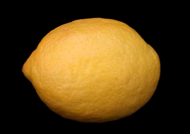 青柠檬和黄柠檬的区别