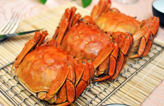 大闸蟹死了还能吃吗？