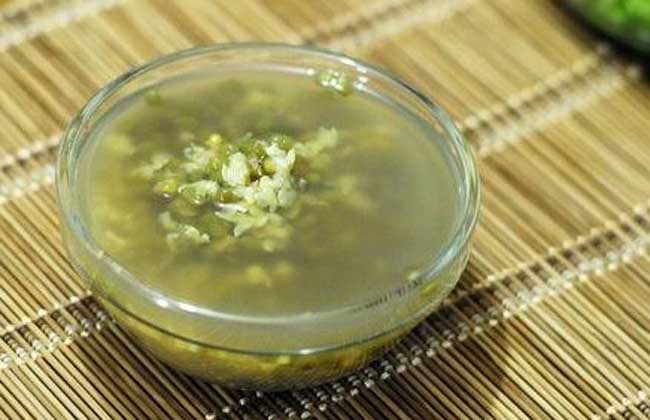解毒绿豆汤
