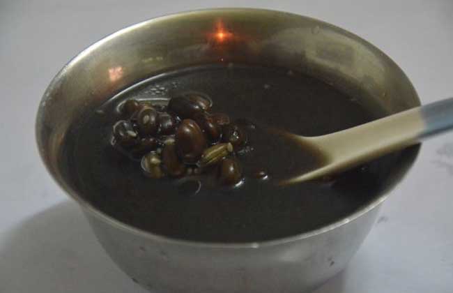 生发黑豆汤