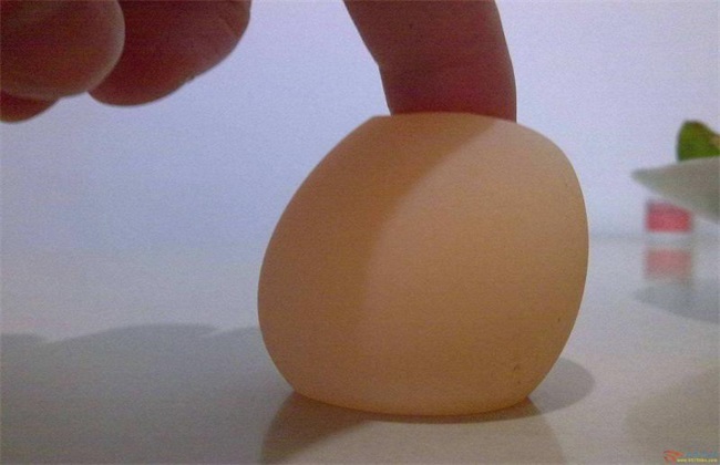 如何防止鸡生软壳蛋