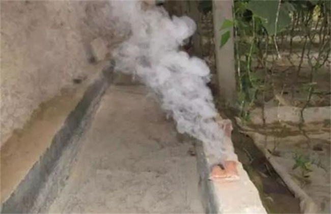 大棚烟雾剂使用方法和注意事项